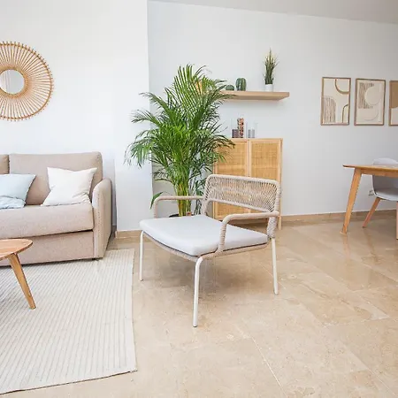 Marina Real 504 Apartment *