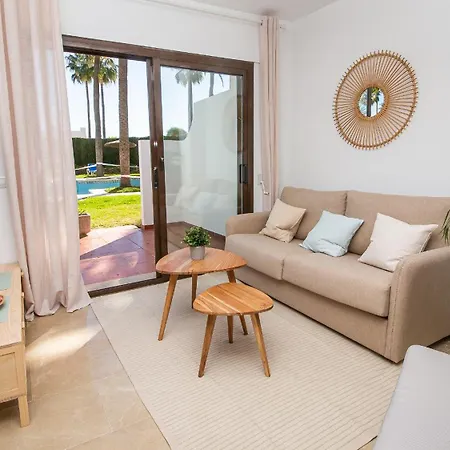 Apartment Marina Real 504 *